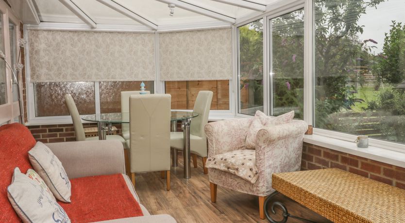 Photo of 2 The Close