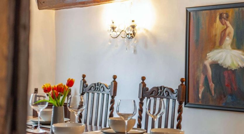 Photo of 3 Bed in Bishops Tawton