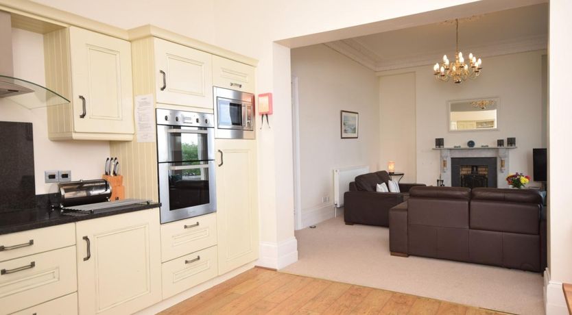 Photo of 2 Bed in Ilfracombe