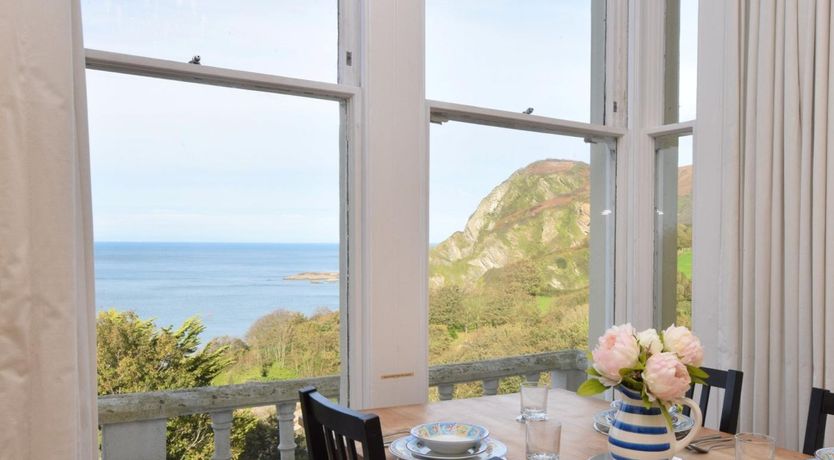 Photo of 2 Bed in Ilfracombe