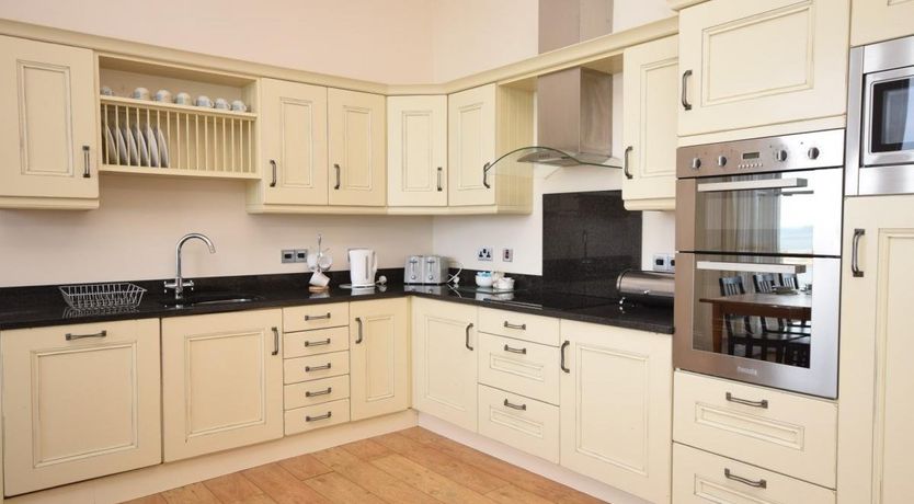 Photo of 2 Bed in Ilfracombe