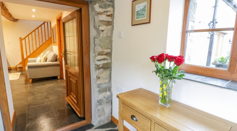 Photo of Yr Hen Stabal