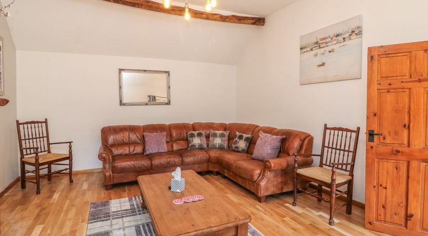 Photo of Old Hall Barn 3