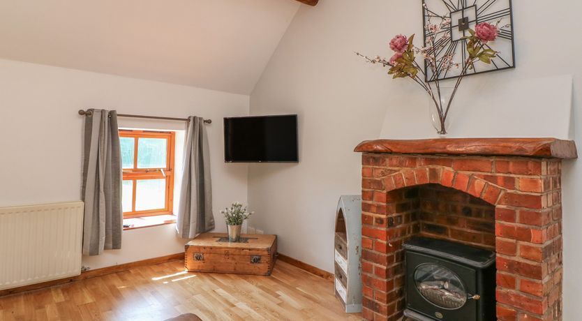 Photo of Old Hall Barn 3