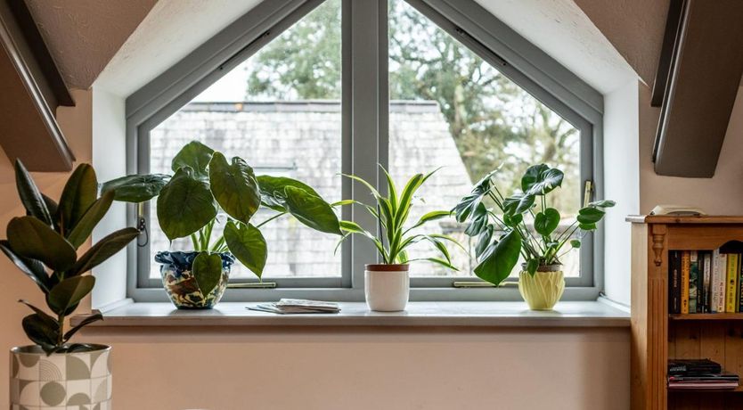 Photo of 4 Bed in Monkleigh