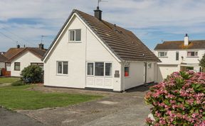 Photo of Crows Nest - Rhosneigr