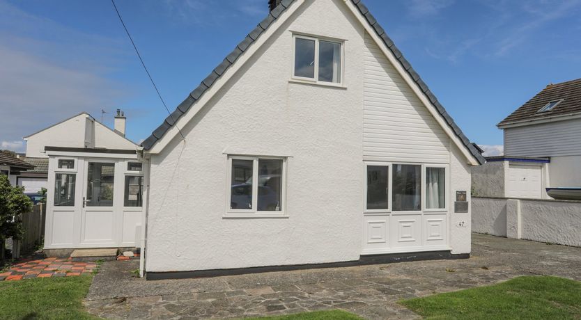 Photo of Crows Nest - Rhosneigr