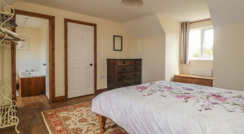 Photo of Wayside Cottage