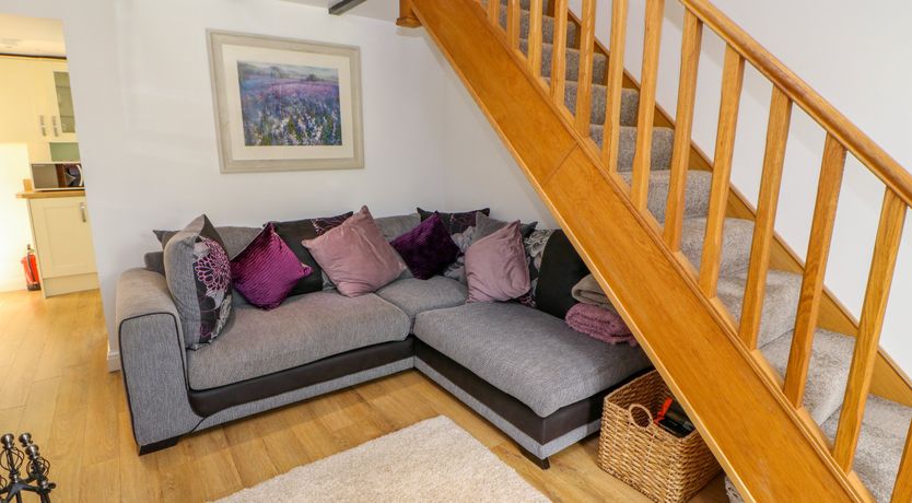 Photo of 2 West Haswicks