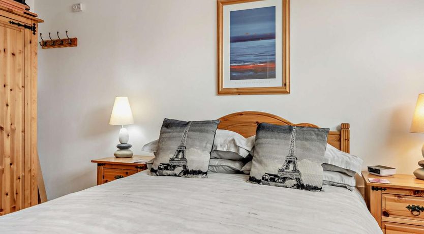 Photo of 1 Bed in Westward Ho!