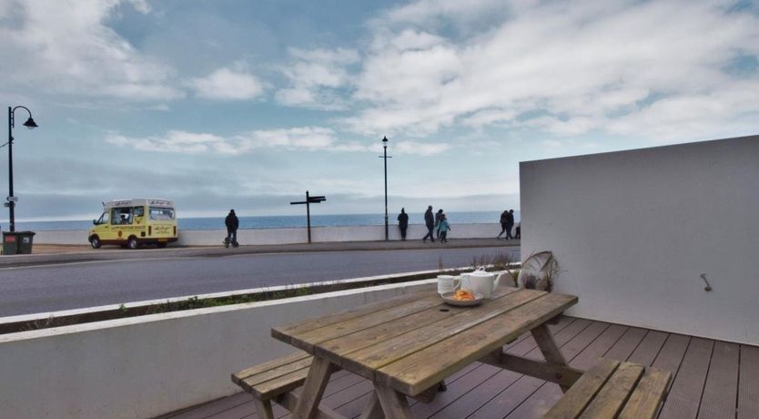 Photo of 1 Bed in Westward Ho