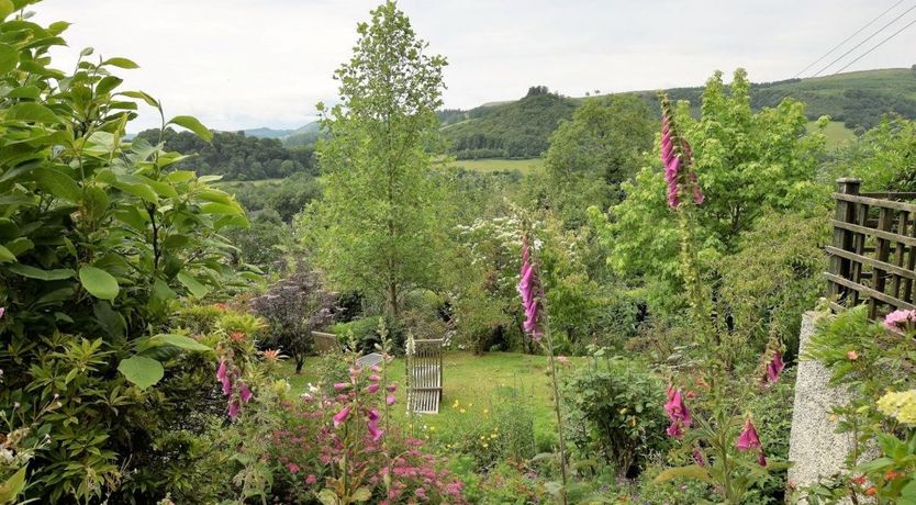 Photo of 3 Bed in Rhandirmwyn