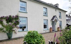 Photo of 3 Bed in Llandovery