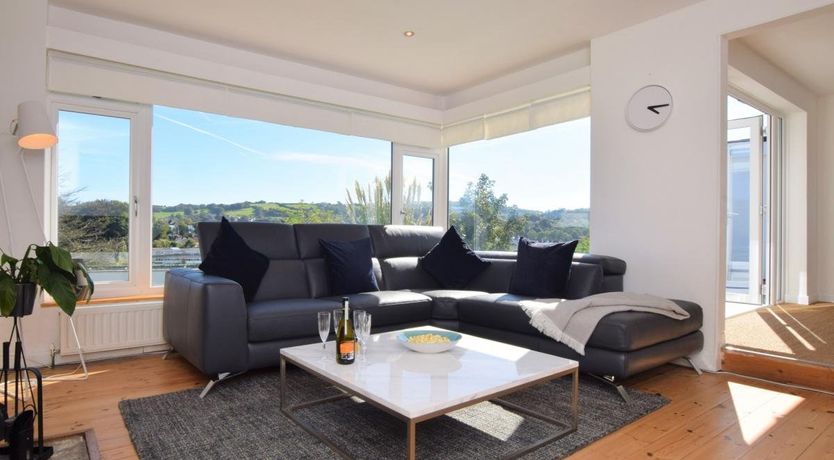 Photo of 4 Bed in Brixham