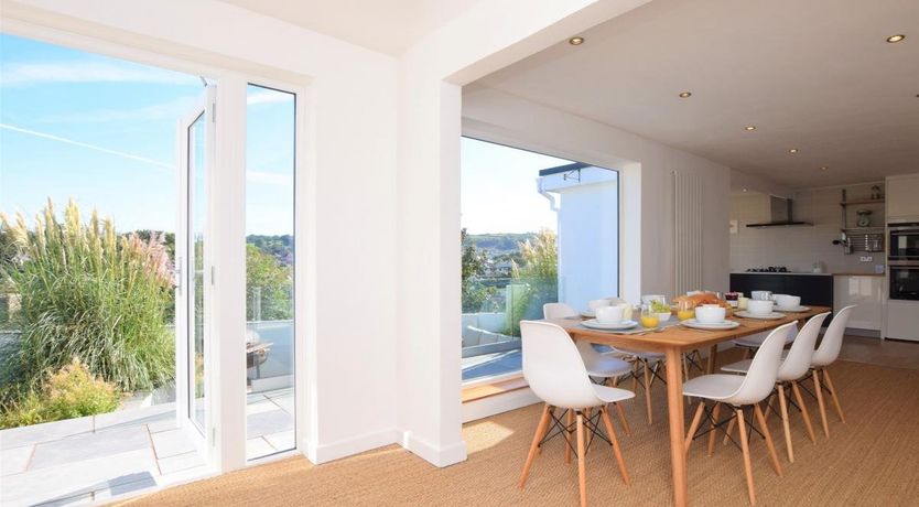 Photo of 4 Bed in Brixham