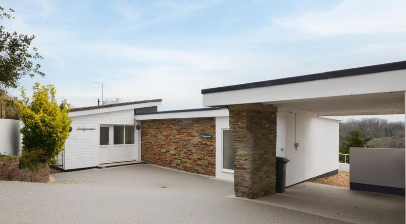 Photo of 4 Bed in Brixham