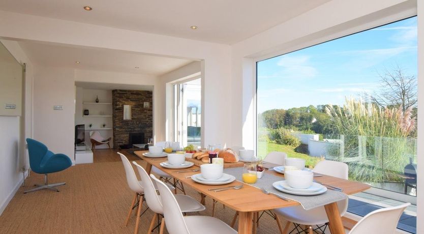 Photo of 4 Bed in Brixham