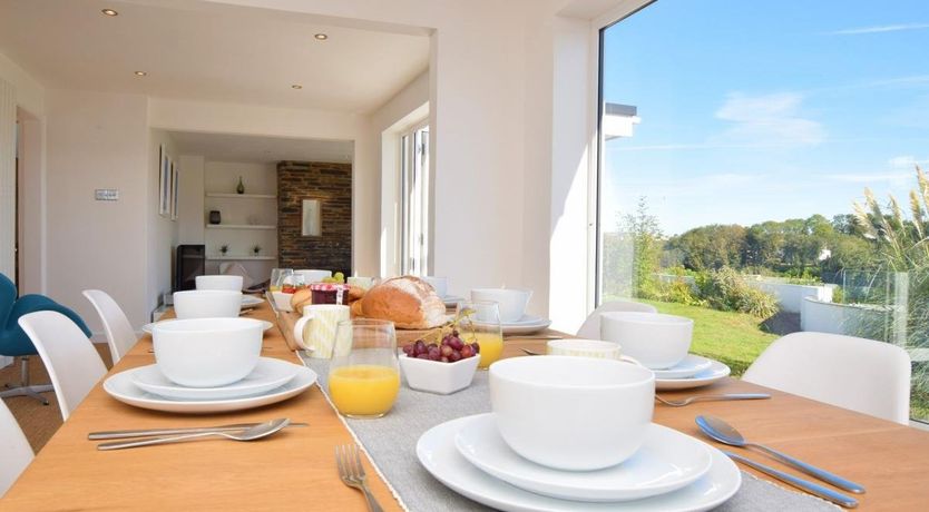 Photo of 4 Bed in Brixham