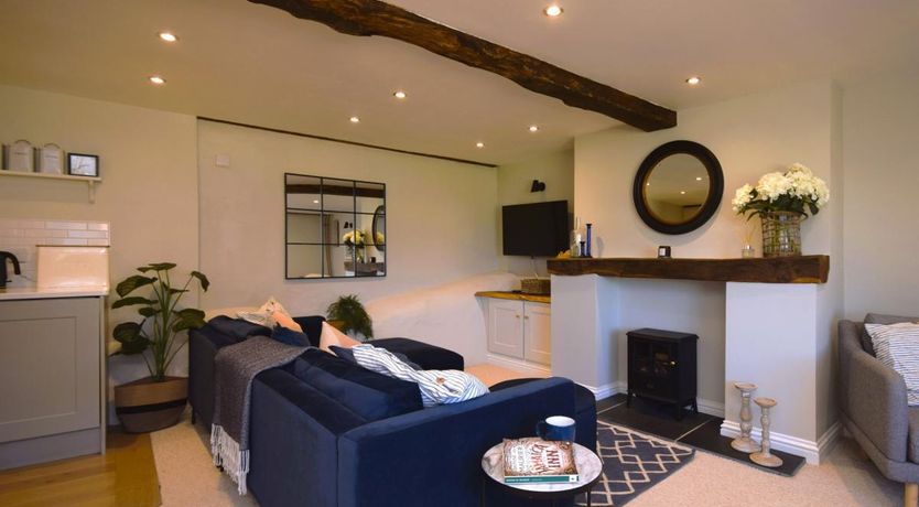 Photo of 2 Bed in Lee