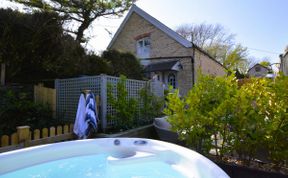 Photo of in Lee Bay  (76407)