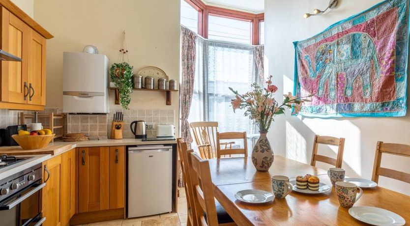 Photo of 2 Bed in Ilfracombe