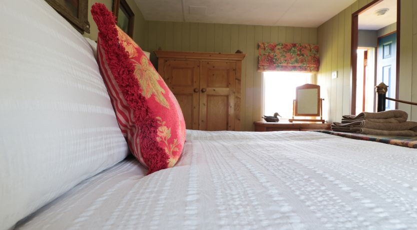 Photo of Crows Cabin