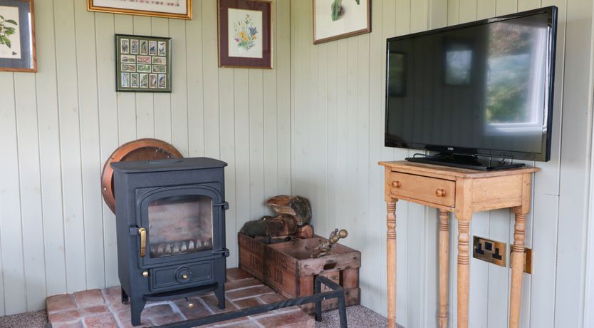 Photo of Crows Cabin