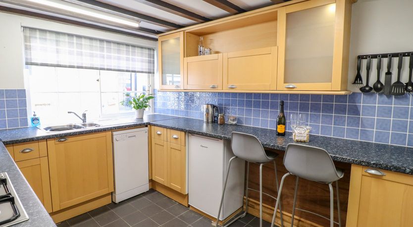 Photo of End cottage