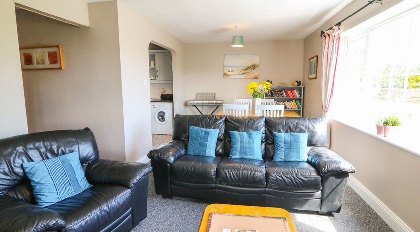 Photo of Island View