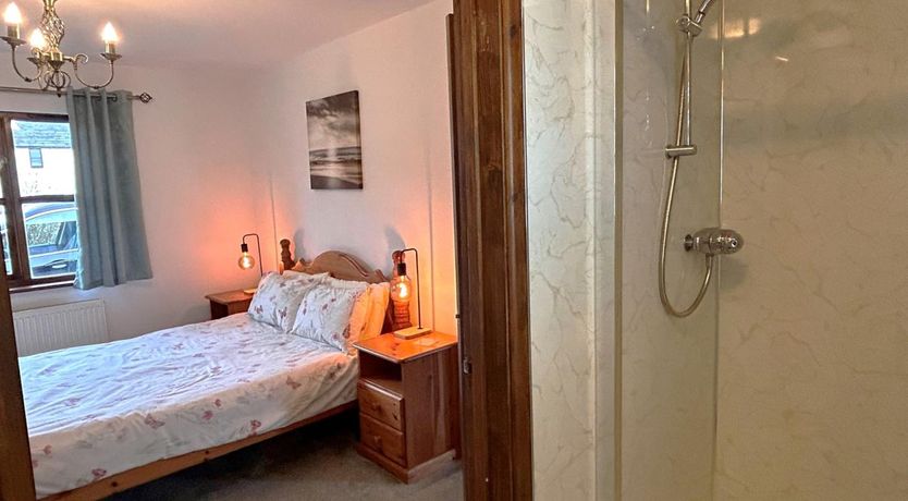 Photo of 2 Bed in Holsworthy