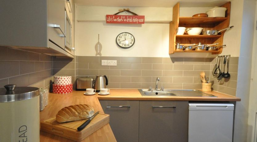 Photo of 1 Bed in Appledore