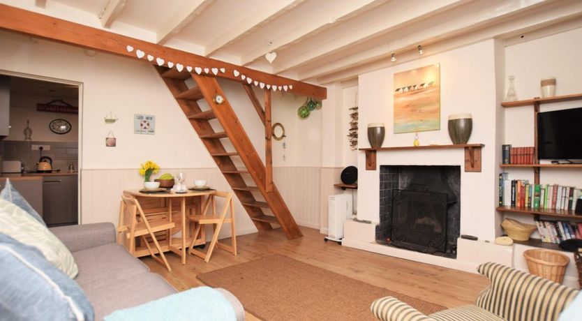 Photo of 1 Bed in Appledore