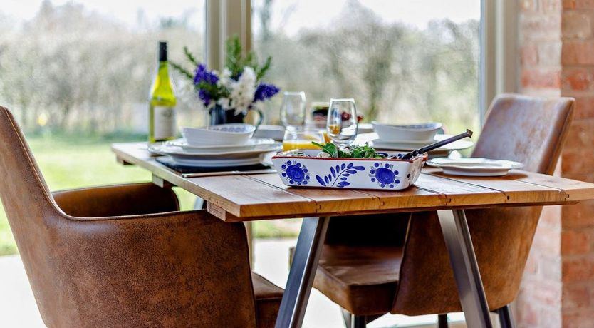 Photo of 1 Bed in Lyneal