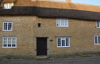 in Loders (76433) Holiday Cottage