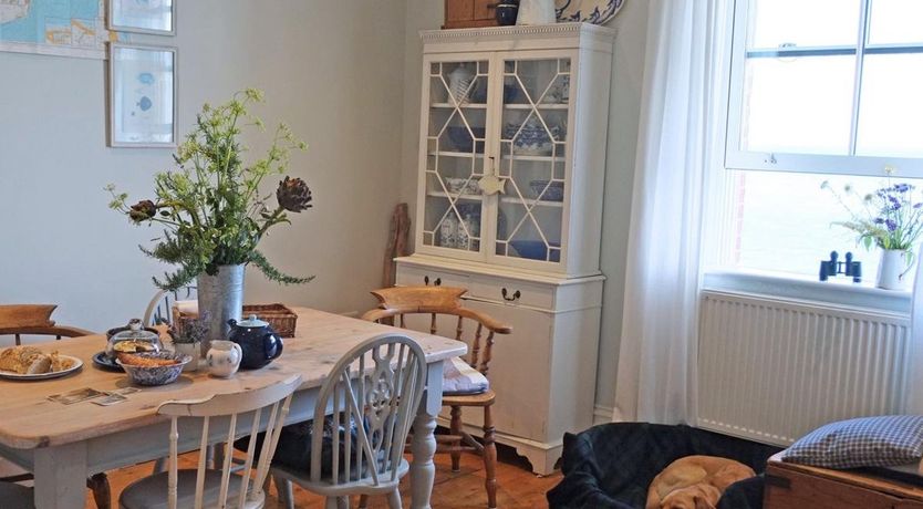 Photo of 2 Bed in Ventnor