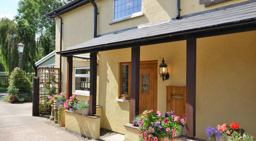 Photo of in Glangrwyney (76431)