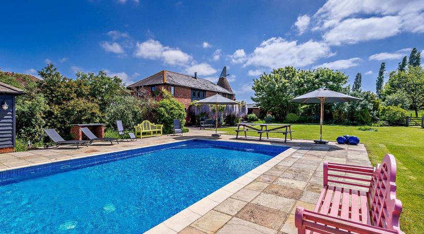 Photo of 5 Bed in Ashford