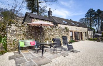 2 Bed in Matlock Holiday Cottage