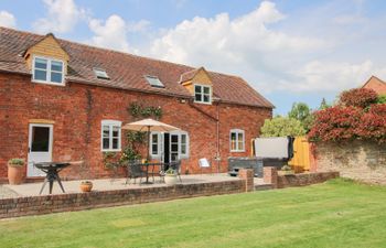 The Chestnuts Holiday Cottage