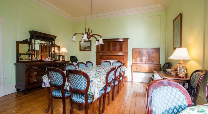 Photo of Ravensprings