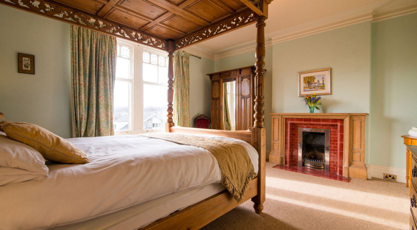 Photo of Ravensprings