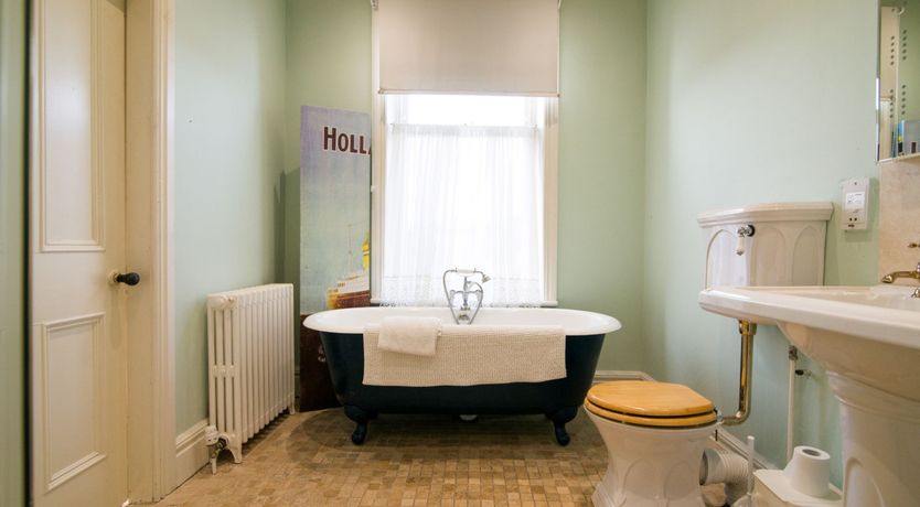 Photo of Ravensprings