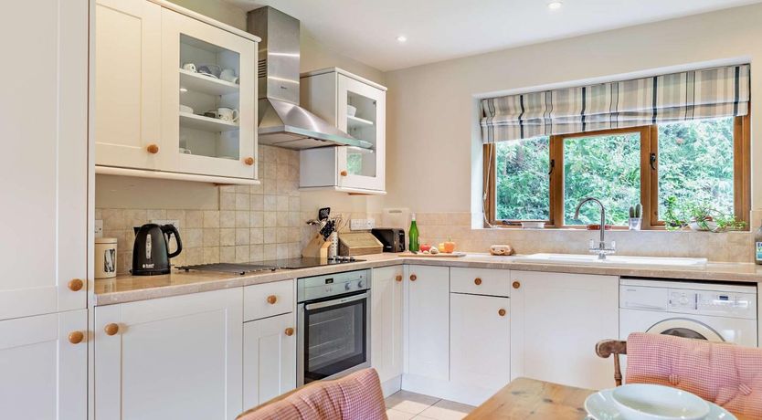 Photo of 1 Bed in Bampton