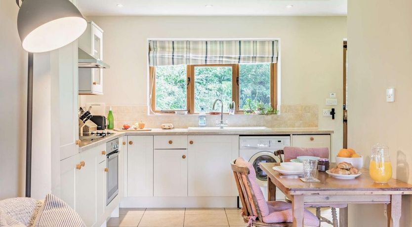 Photo of 1 Bed in Bampton