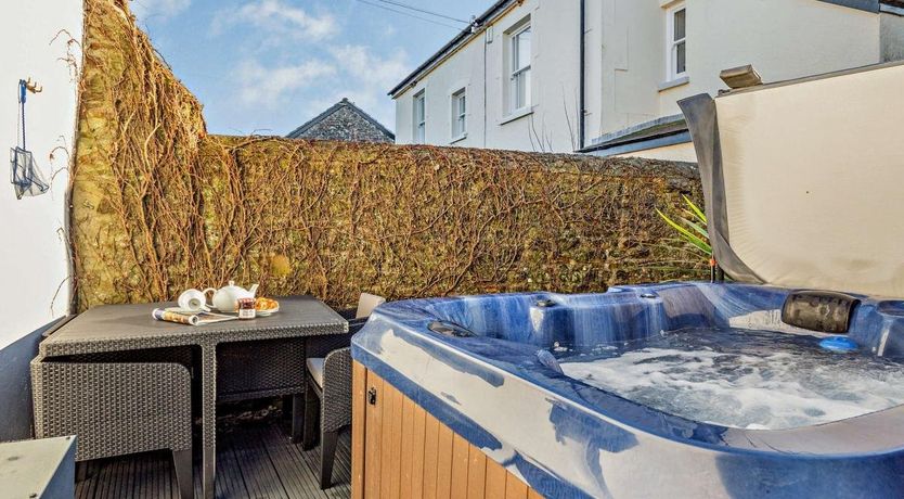 Photo of in Barnstaple  (LINOR)