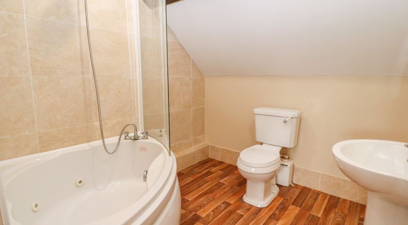 Photo of Rhandregynwen Hall