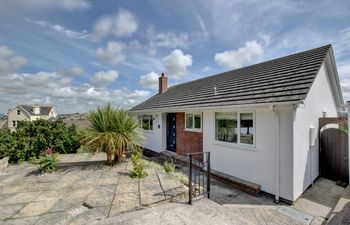 No. 1 Staddon Road Holiday Cottage