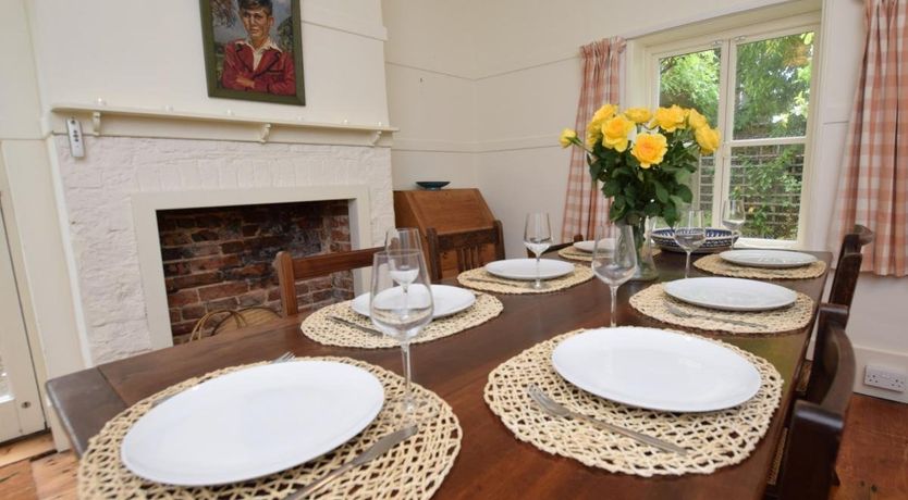 Photo of 4 Bed in Lyndhurst