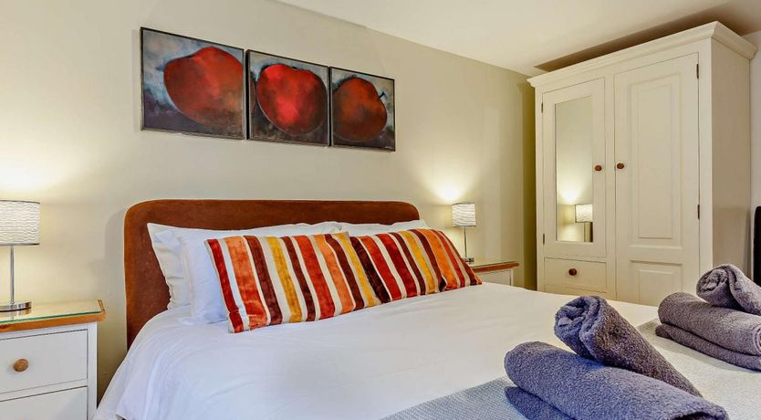 Photo of 2 Bed in Golant