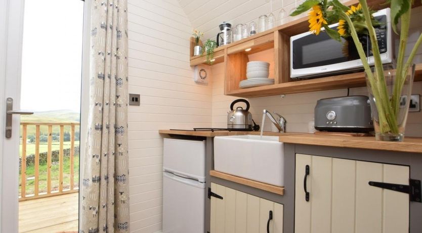 Photo of 1 Bed in Teviothead